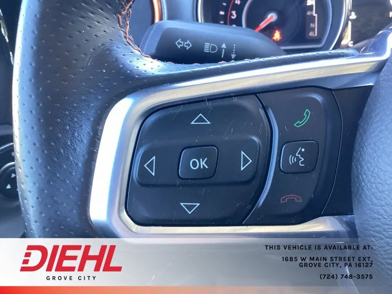 Used 2021 Black Jeep Mojave image 25