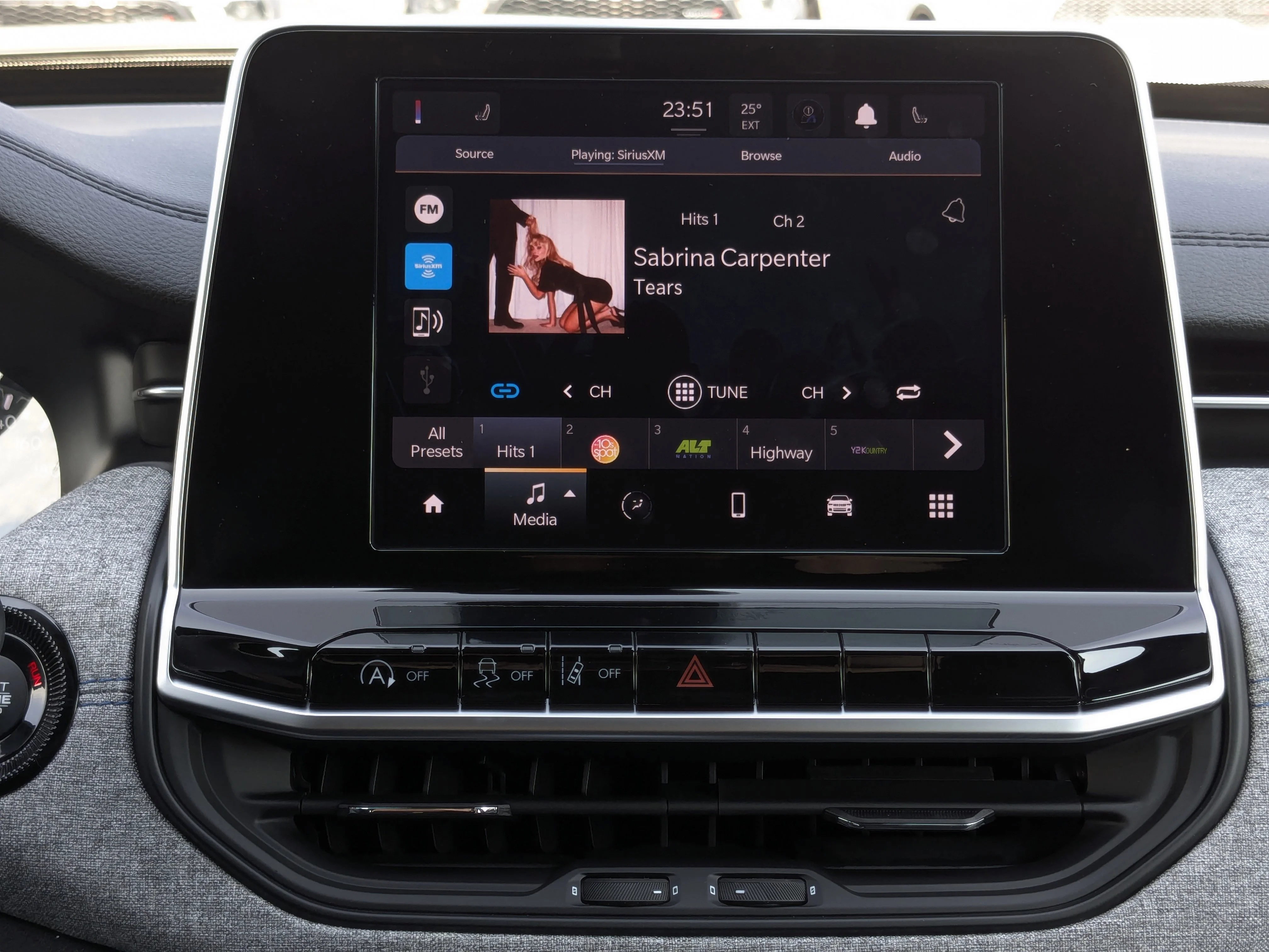 New 2026 Silver Jeep Sport - Forward Collision Warning - LED Head Lamps - Heated Seats and More! image 19