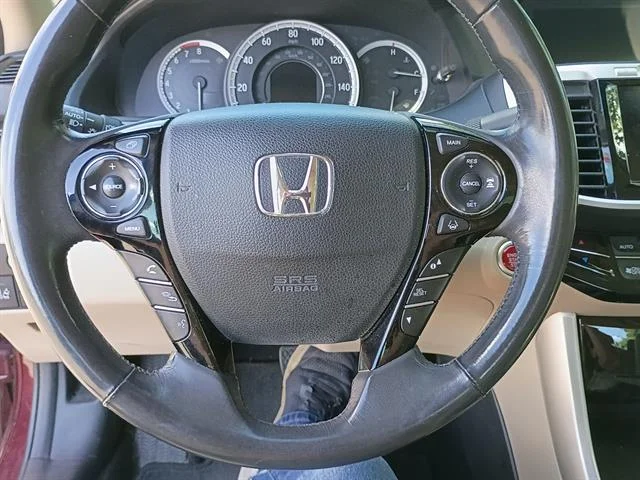 Used 2016 Basque Red Pearl II Honda EX-L V6 w/Navi w/Honda Sensing image 17