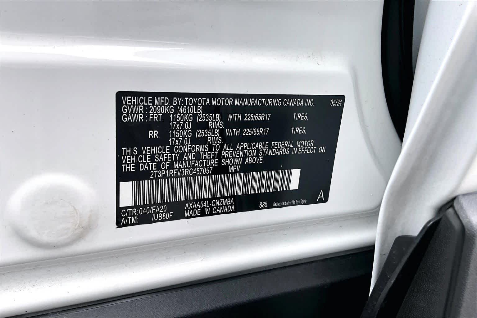 Used 2024 Ice Cap Toyota XLE image 34