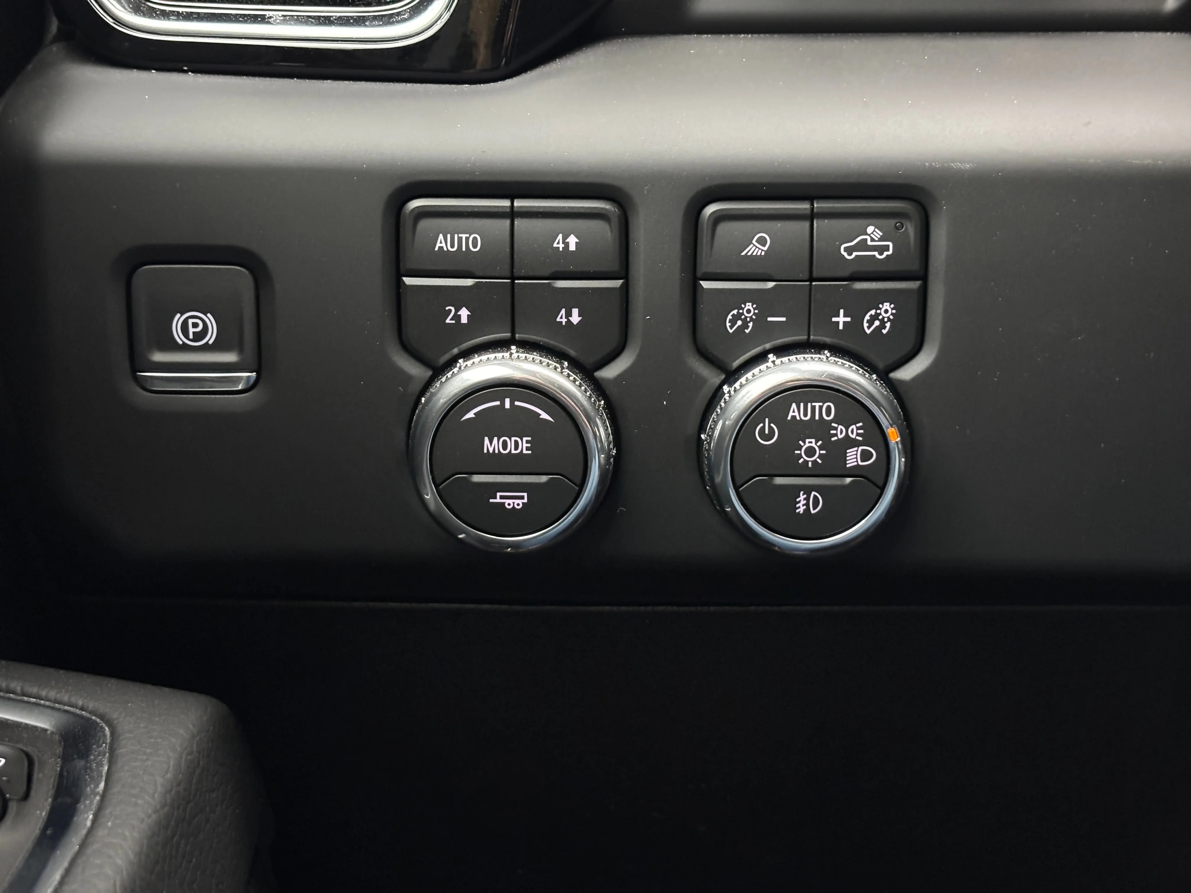 New 2026 Glacier White Tricoat GMC Denali image 26