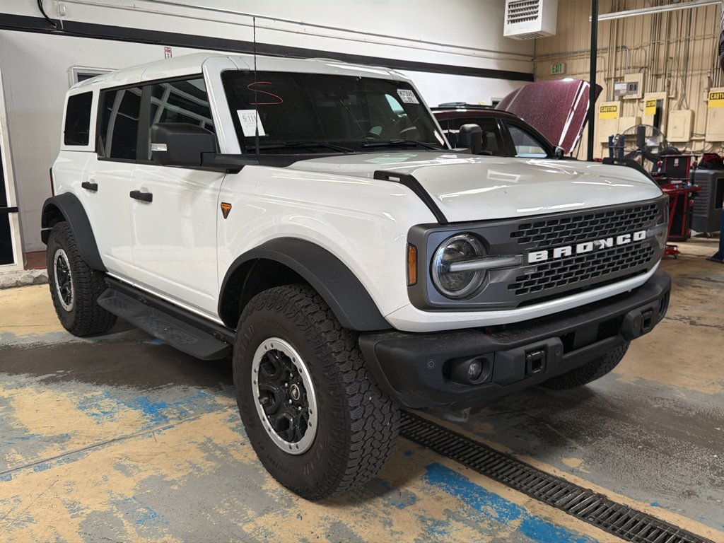 Used 2025  Ford Badlands image 1