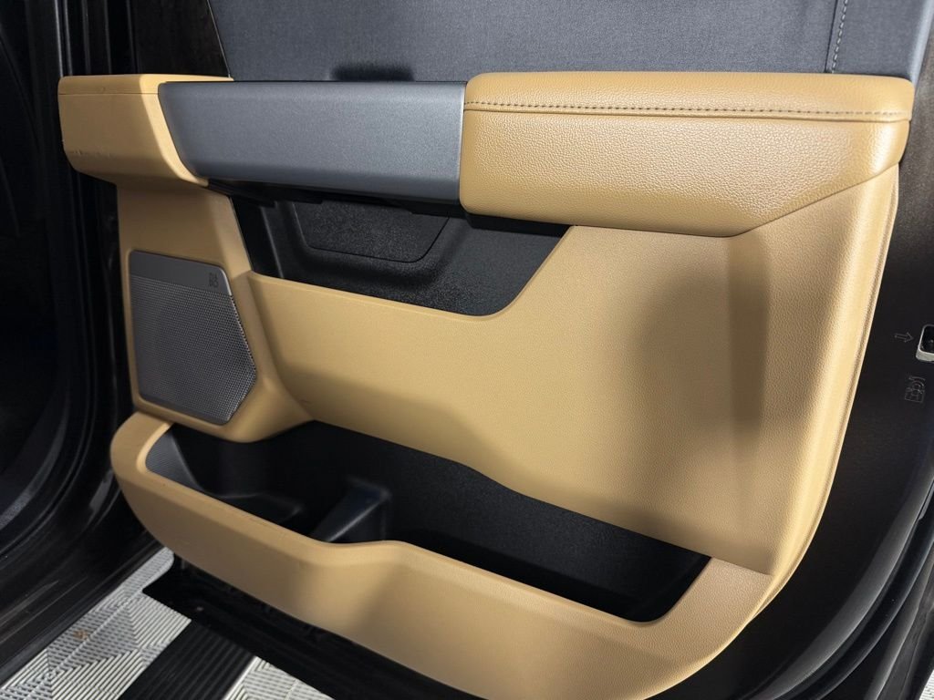 Used 2024 Bronze Metallic Ford Lariat image 31
