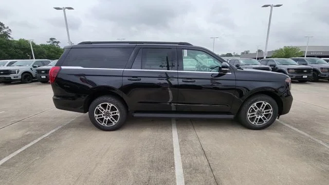 New 2026 Agate Black Metallic Ford Active image 13