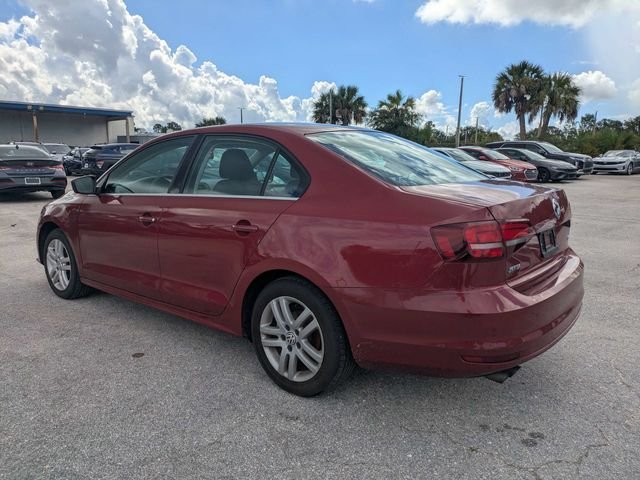 Used 2017 Red Volkswagen 1.4T S image 5