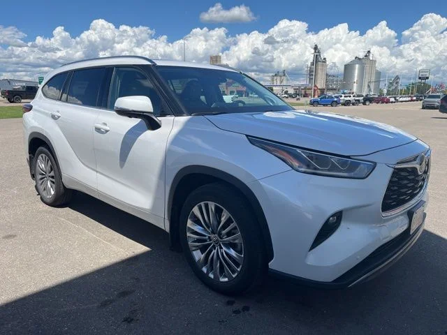 Used 2024 Beige Toyota Platinum image 3