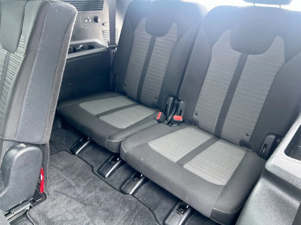 Used 2022 Gray Kia LX image 22