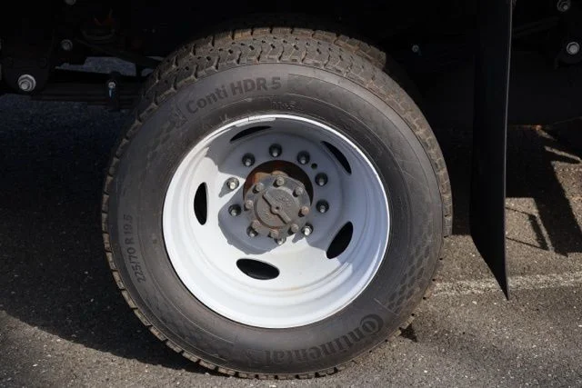 New 2026 Oxford White Ford F-550® XL image 13