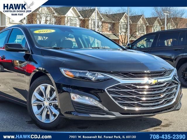 Used 2025 Chevrolet Malibu 1LT with VIN 1G1ZD5ST6SF126422 for sale in Forest Park, IL