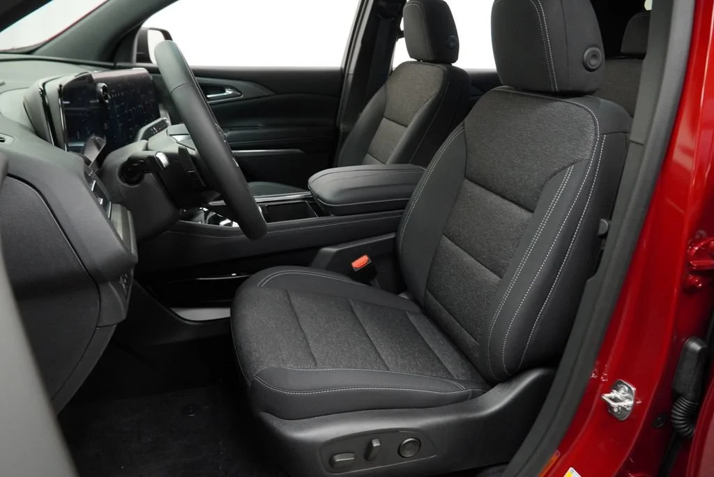 New 2027 Radiant Red Tintcoat Chevrolet LT image 7