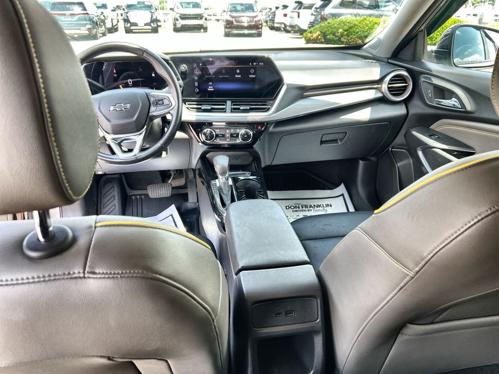 Used 2025 Gray Chevrolet ACTIV image 20