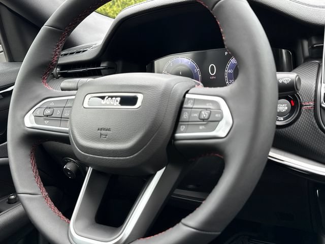 New 2026 Sting-Gray Clear-Coat Exterior Paint Jeep Trailhawk image 14