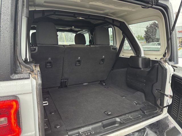 Used 2025 Bright White Clearcoat Jeep Rubicon image 15