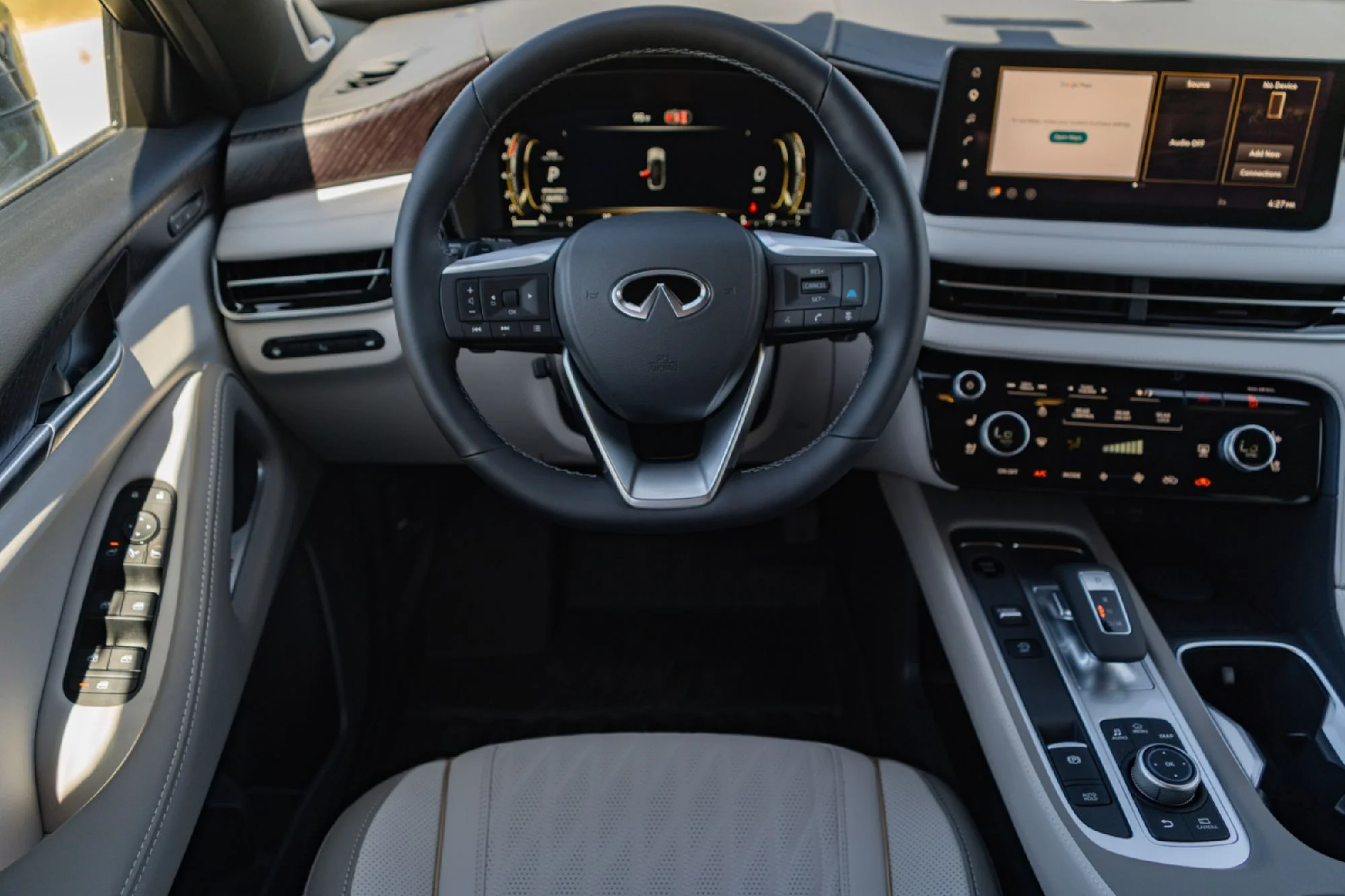 New 2027 2T DEEP EMRD INFINITI Autograph AWD image 22