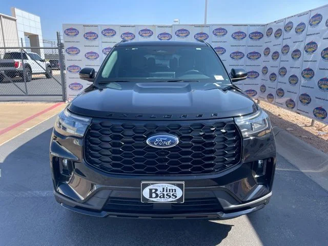 New 2026 Black Metallic Ford ST-Line image 3