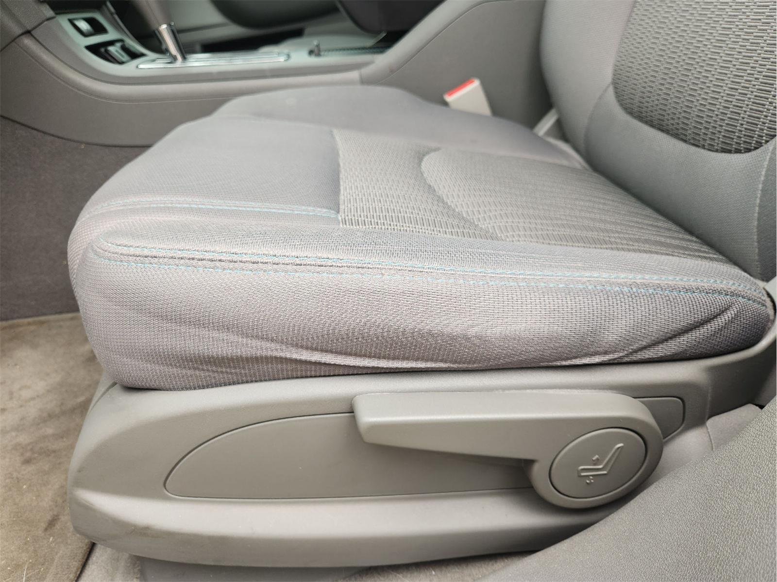 2017 Chevrolet Traverse LS - Photo 23