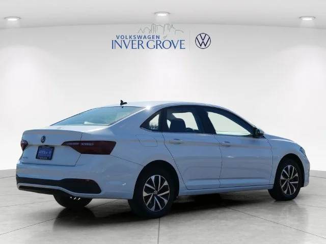 Used 2023 Pure White Volkswagen 1.5T S image 7