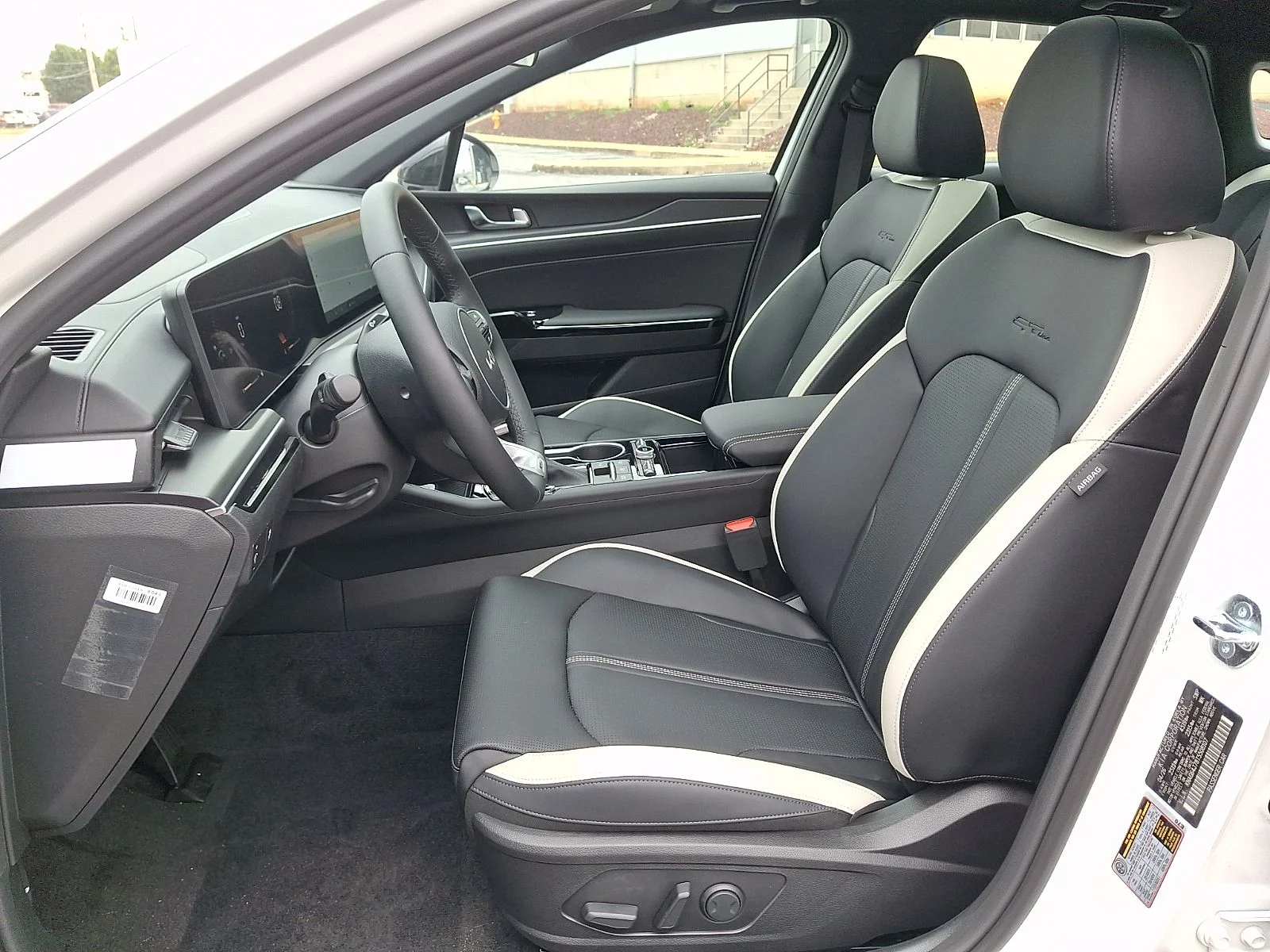 New 2026 White Kia GT-Line image 14
