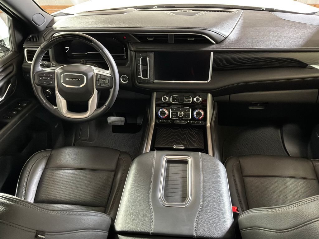 Used 2024 White GMC Denali image 20