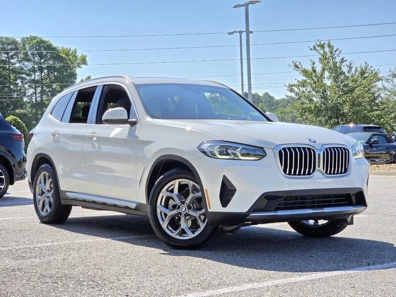 Used 2023 Alpine White BMW SDRIVE30I SPORTS ACTIVITY VEHICLE image 28