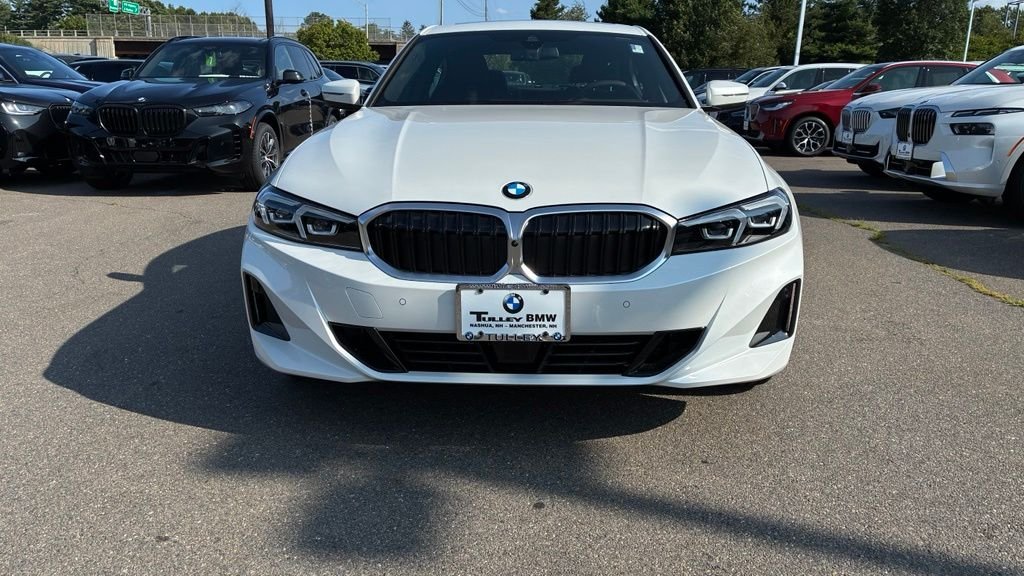 New 2026 Mineral White Metallic BMW 330i xDrive image 2