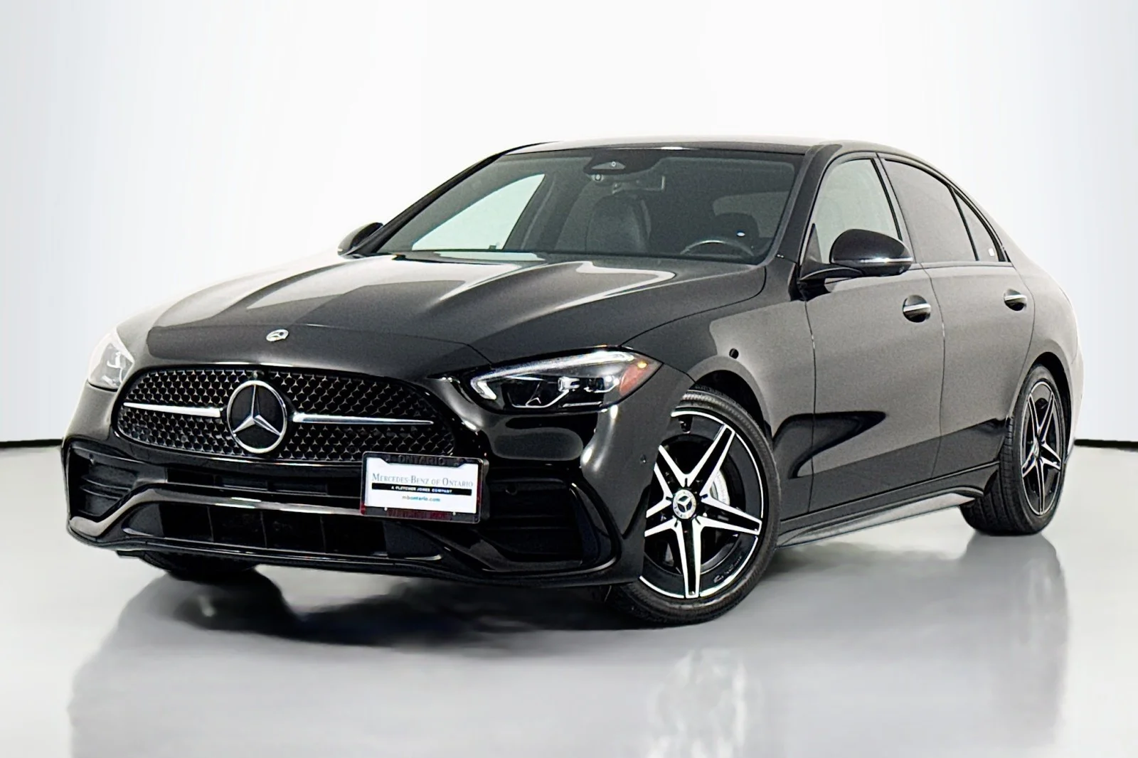 2022 Mercedes-Benz C-Class C 300's photo