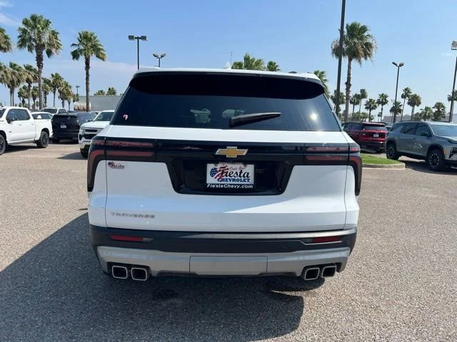 Used 2025 Summit White Chevrolet LT image 6