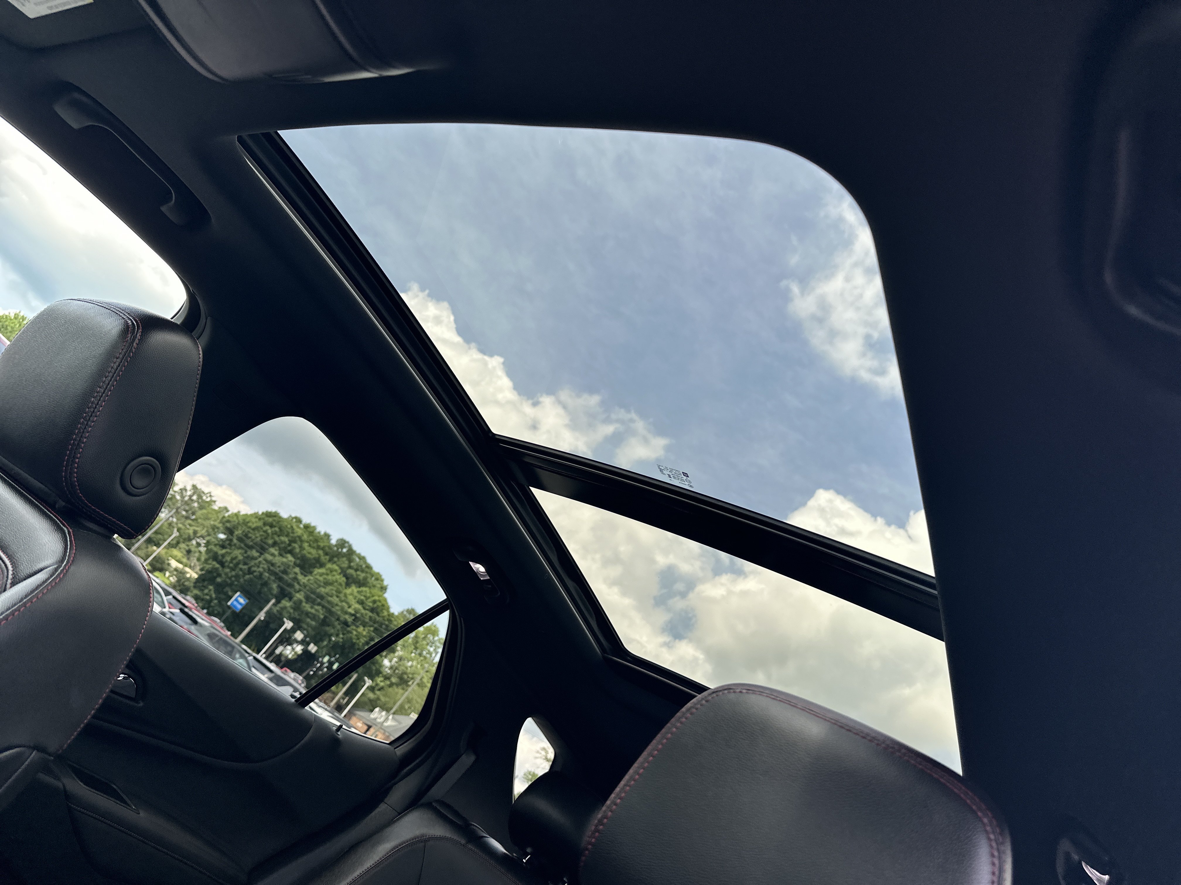 Used 2024 Summit White Chevrolet RS image 32