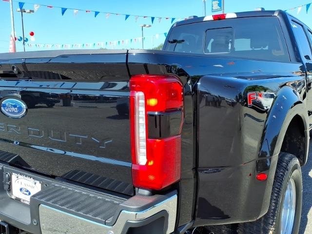New 2026 Agate Black Metallic Ford F-350® Lariat® image 19