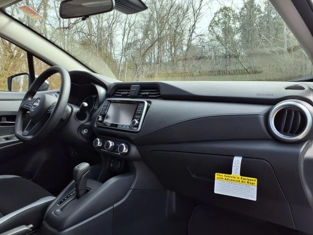 2025 Nissan Versa Sedan S - Photo 7