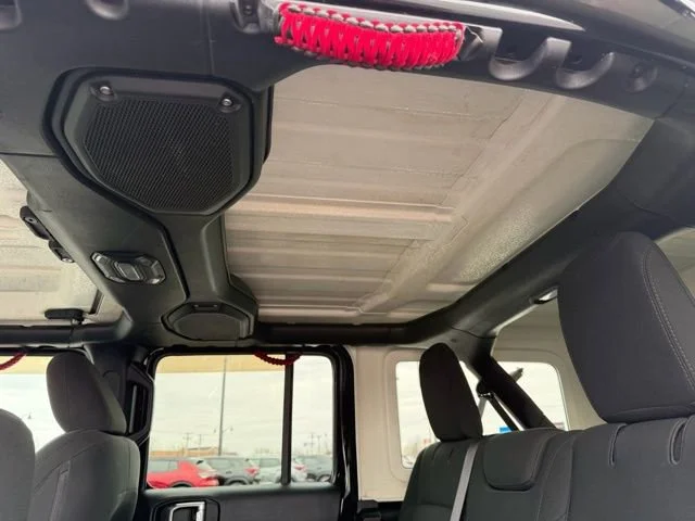 2021 Jeep Wrangler Unlimited Sahara - Photo 26
