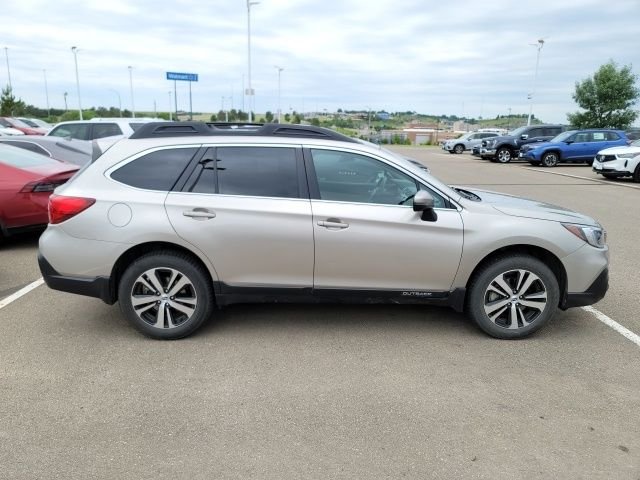Used 2018 Tungsten Metallic Subaru 2.5i image 8