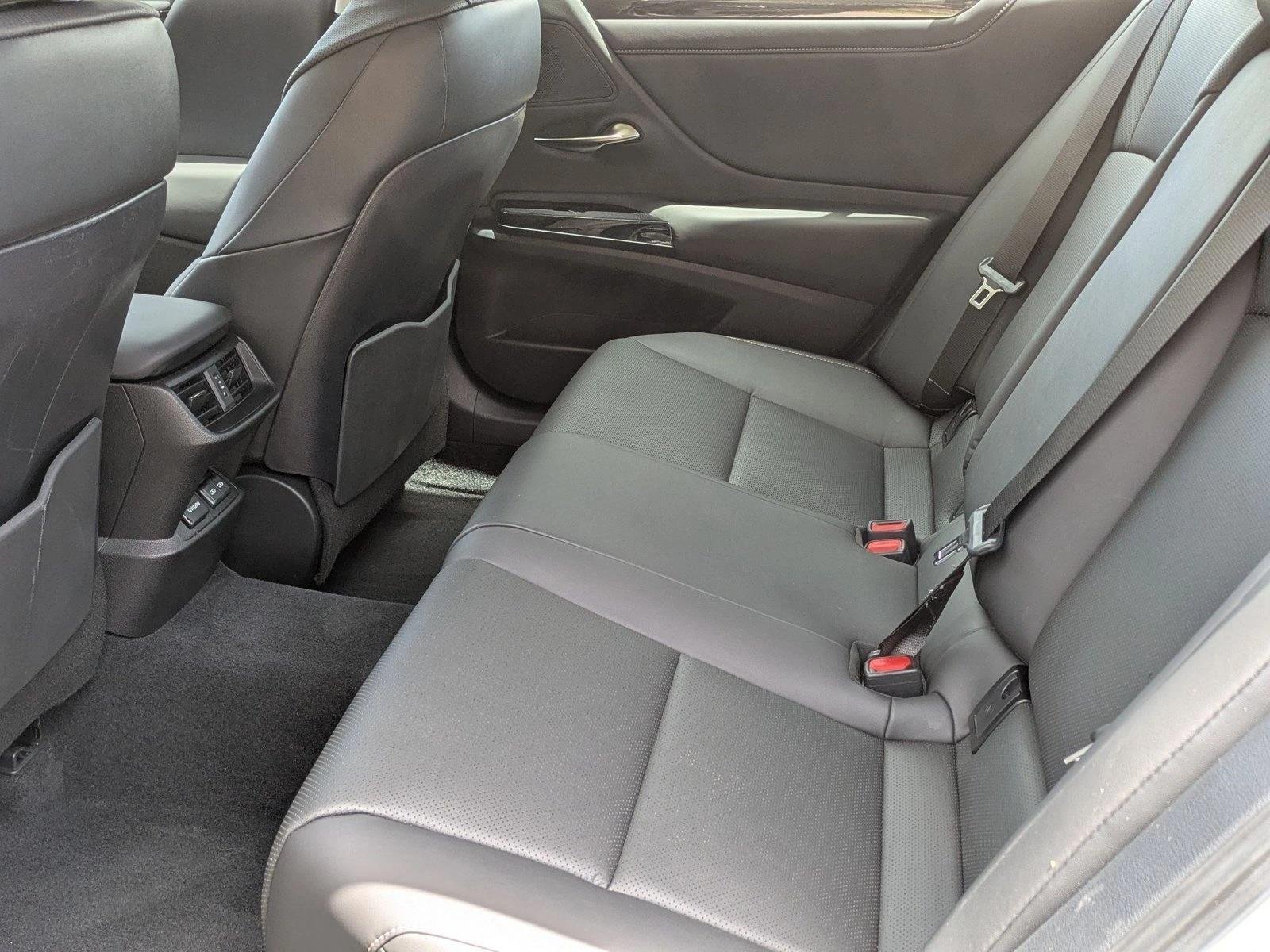 Used 2024 Iridium Lexus ES 350 image 19