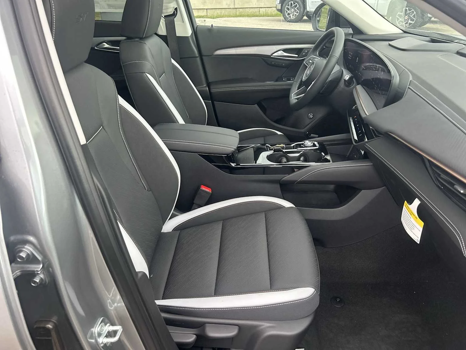 2026 Buick Envision Sport Touring - Photo 29