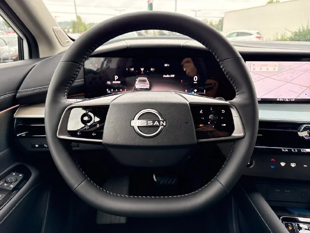 New 2026 Everest White Pearl Tricoat Nissan Platinum image 18