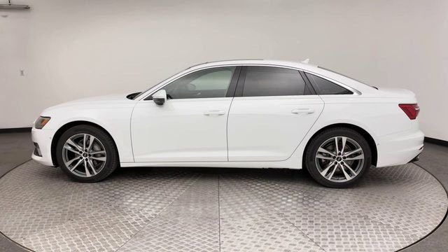 Used 2022 White Audi 2.0T Premium image 5