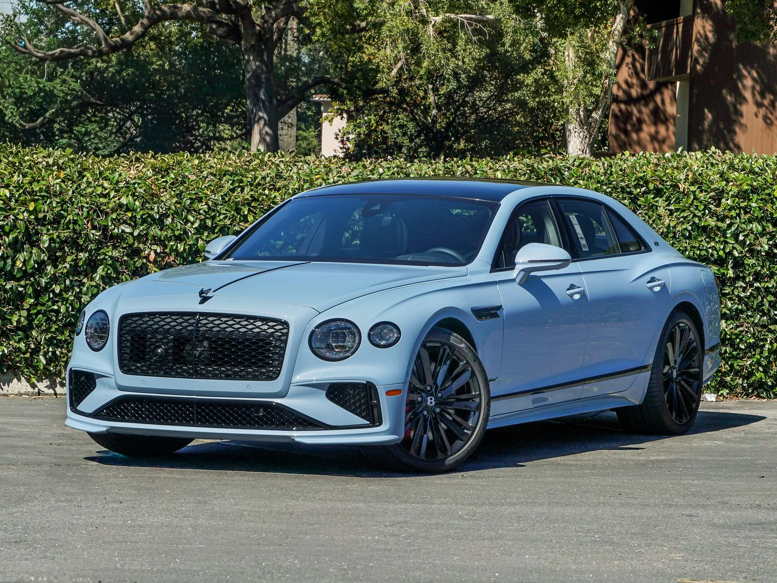 2025 Bentley Flying Spur