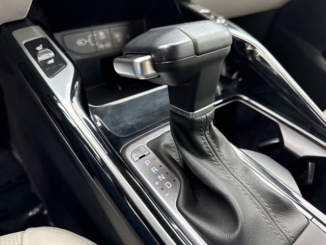 2025 Kia Sorento SX - Photo 20