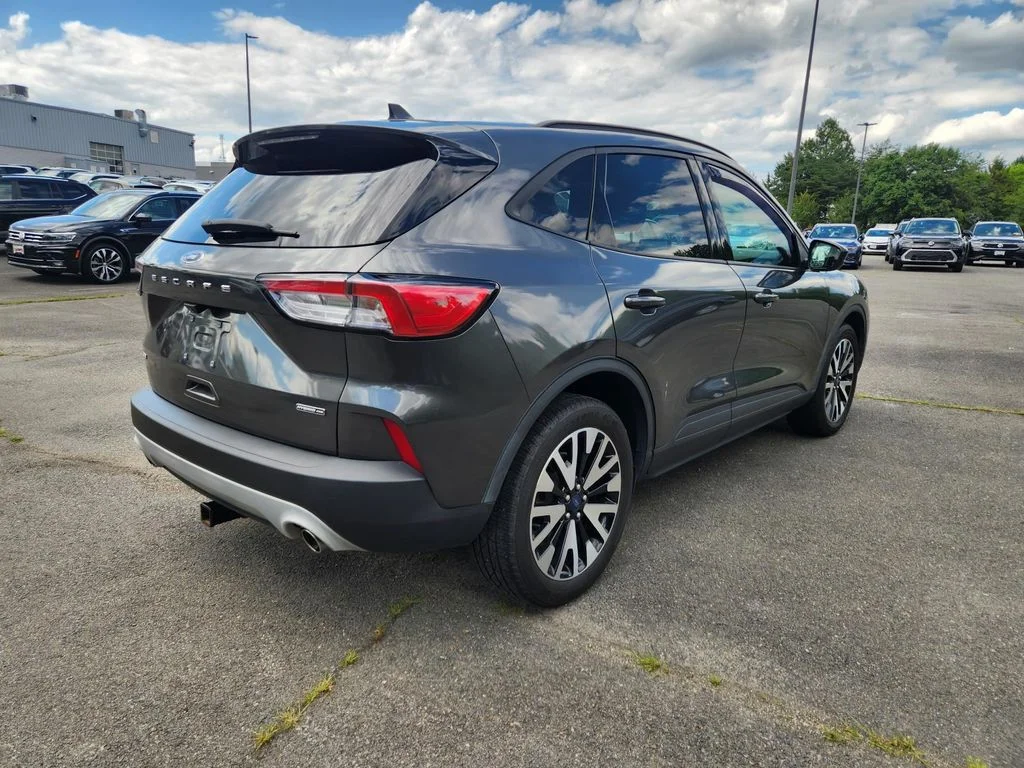 Used 2020 Gray Ford SE Sport image 8