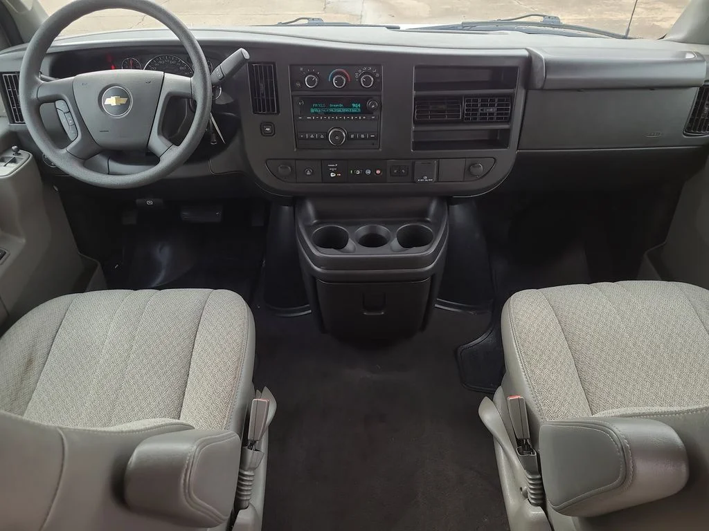 Used 2024 White Chevrolet LT image 15