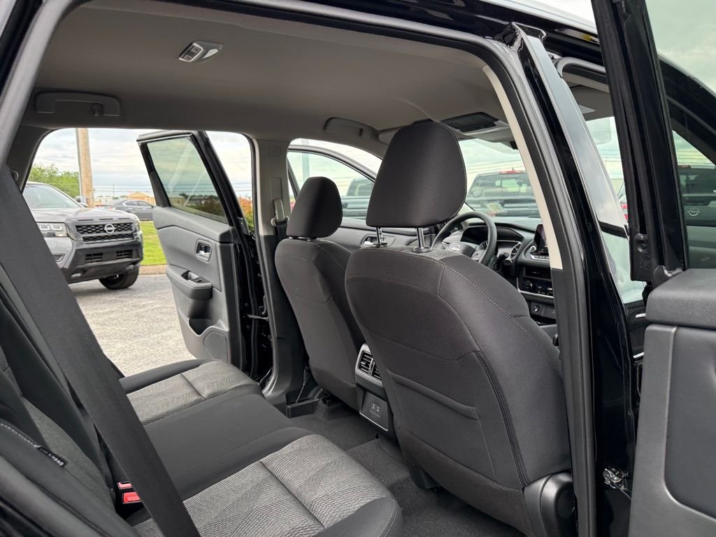 New 2026 Super Black Nissan SV image 19