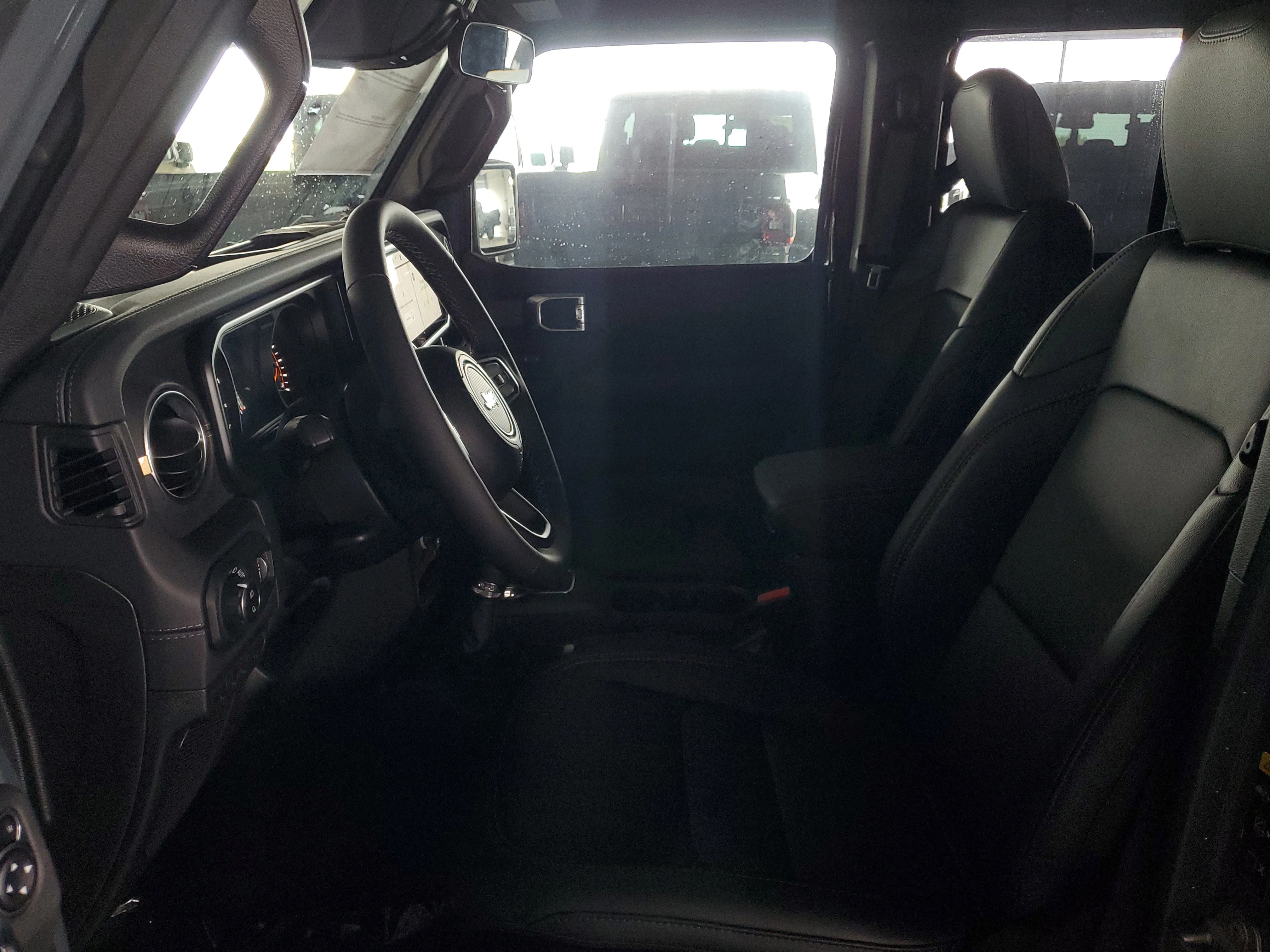New 2026 Anvil Clear-Coat Exterior Paint Jeep Sahara image 18