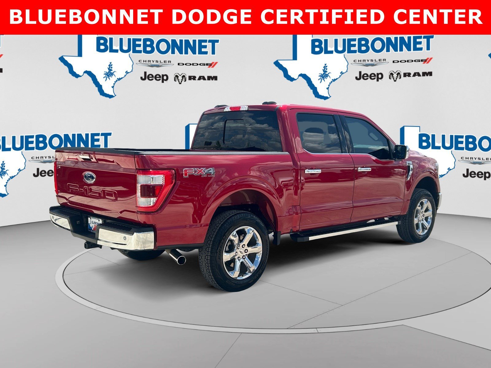 Used 2023 Rapid Red Metallic Tinted Clearcoat Ford LARIAT image 5