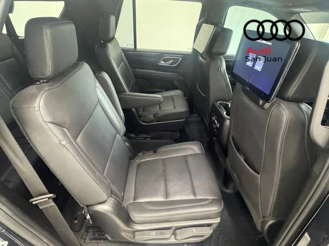 Used 2023 Gray Chevrolet Z71 image 28