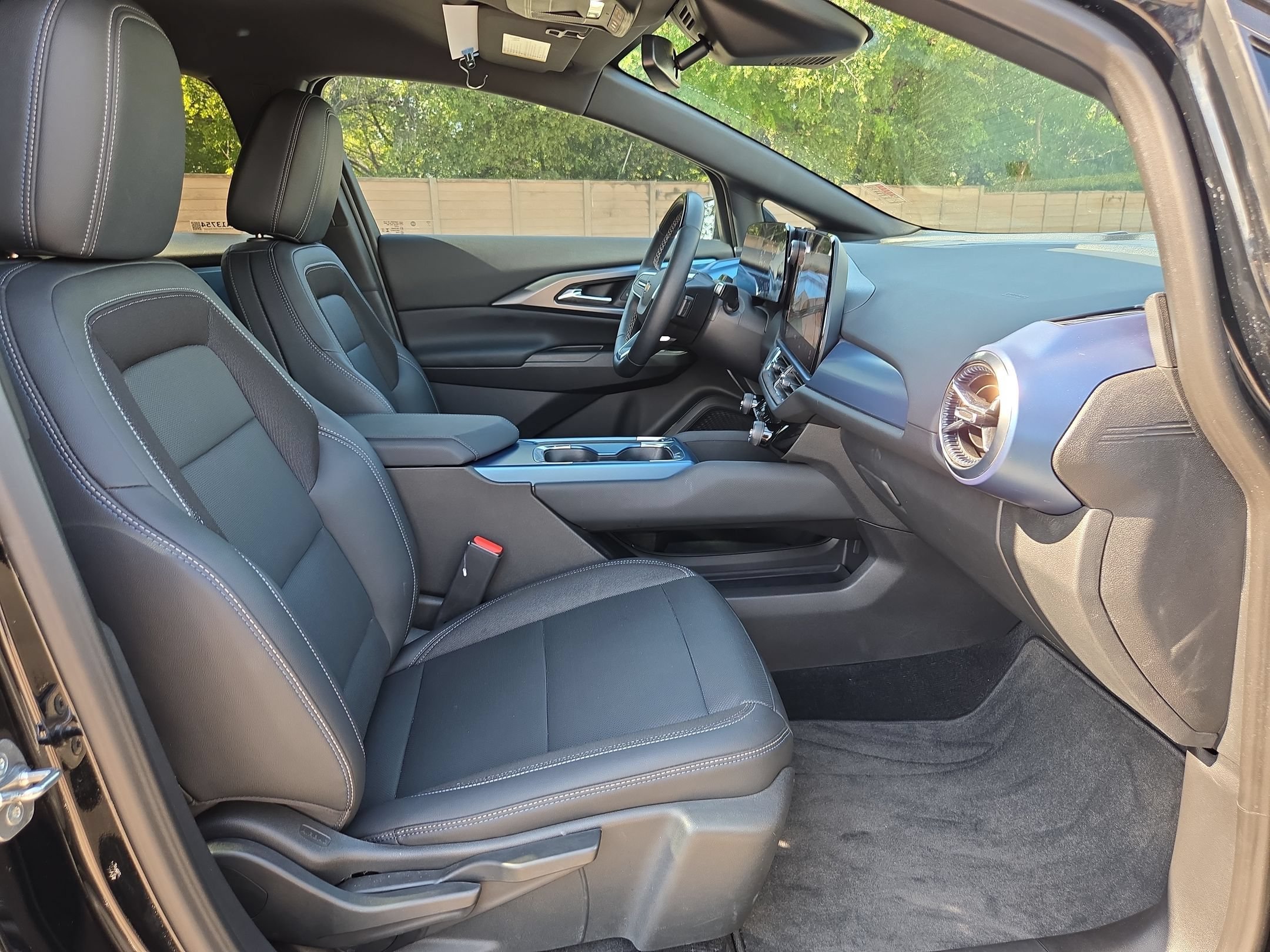 Used 2024 Black Chevrolet LT image 27