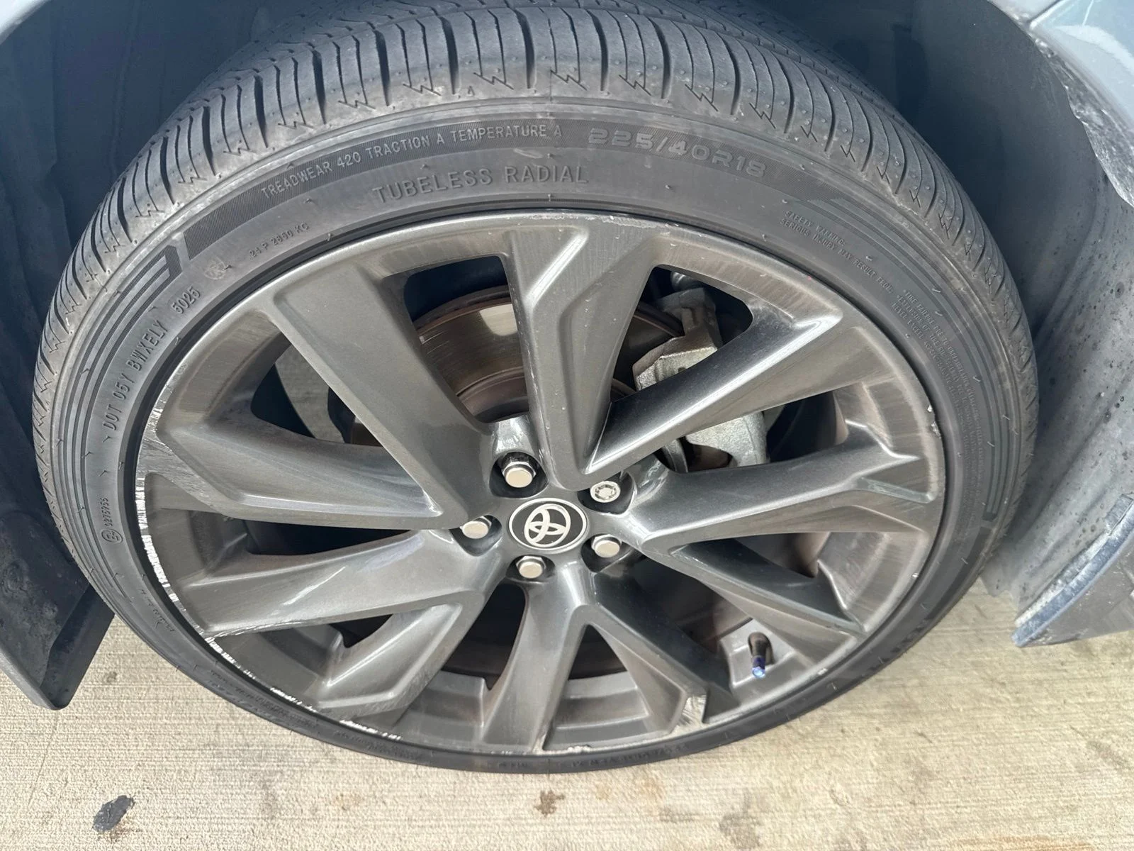 Used 2025  Toyota SE image 21