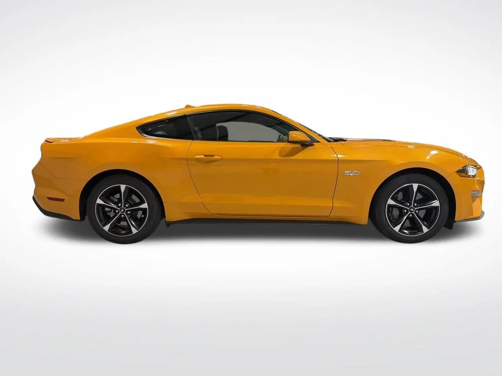Used 2022 Orange Ford GT image 5