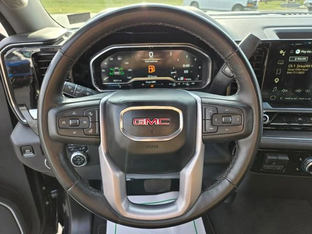 Used 2025 Titanium Rush Metallic GMC SLT image 32