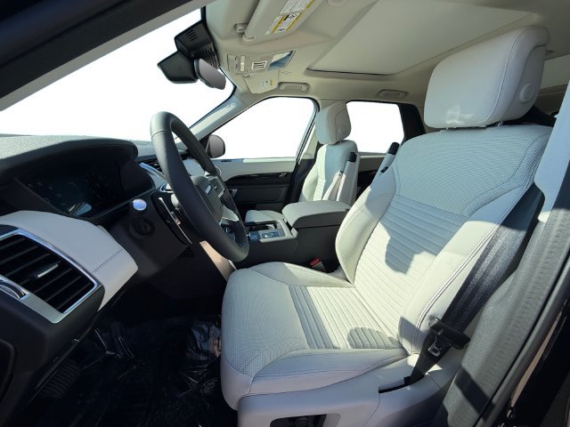 New 2026 Santorini Black Land Rover S image 10