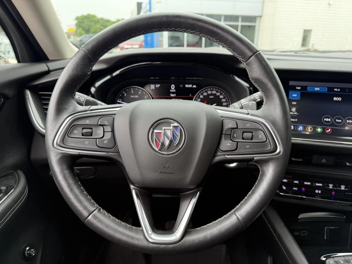 Used 2021 Grey Buick Essence Awd image 12